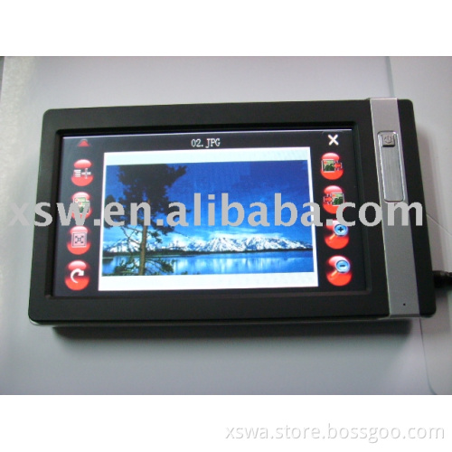 7" Car GPS Navigator with FM and Bluetooth